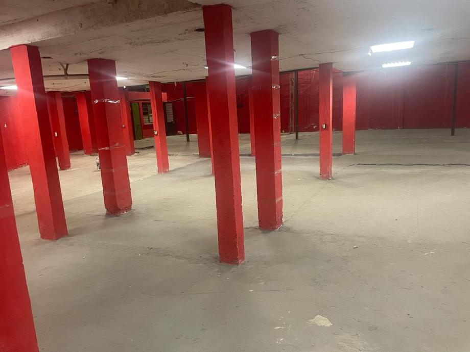 Local de 202 m² en renta sobre Periférico, fotografía 5